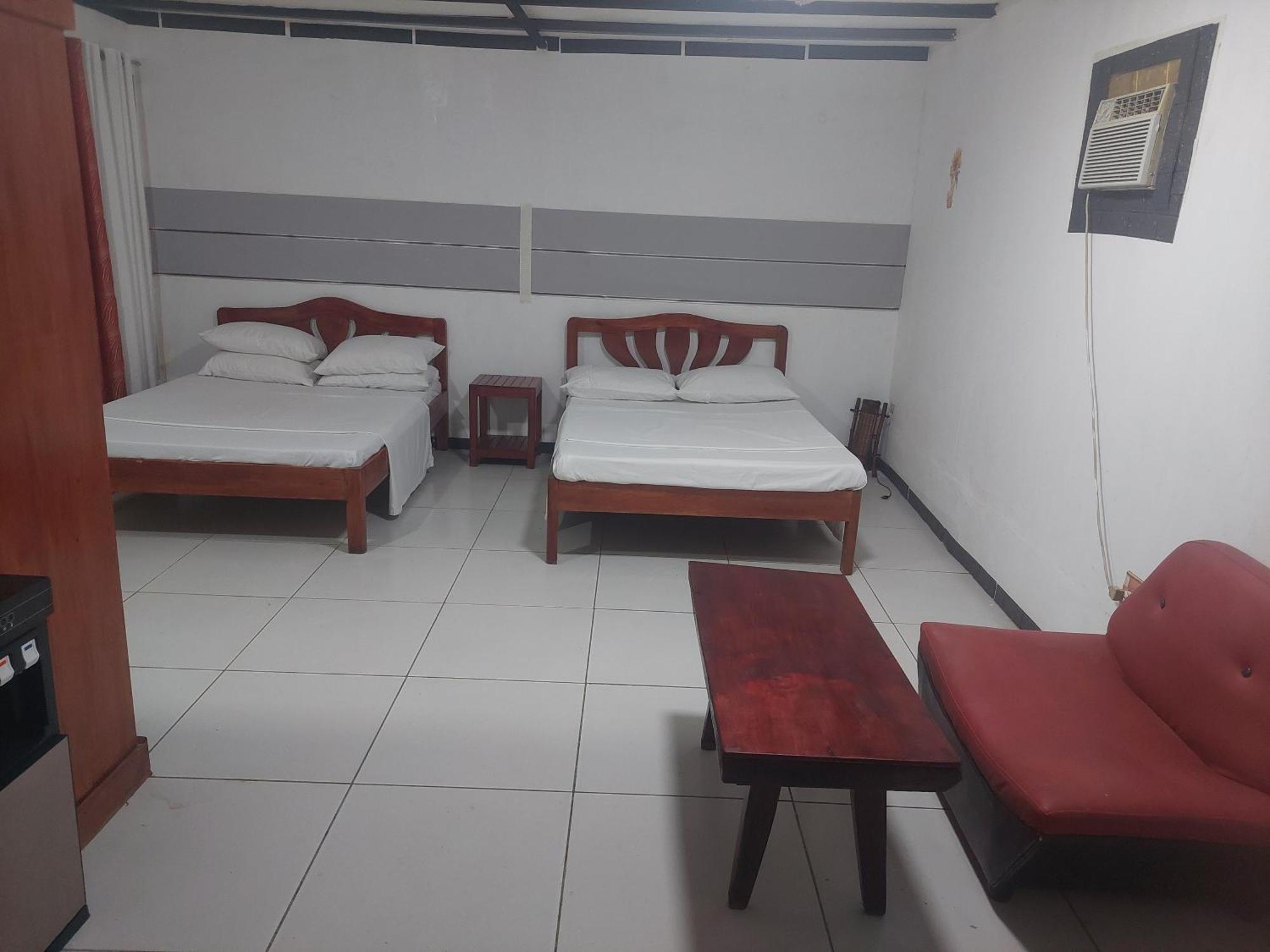 Larmar Bed And Breakfast Puerto Princesa Eksteriør bilde